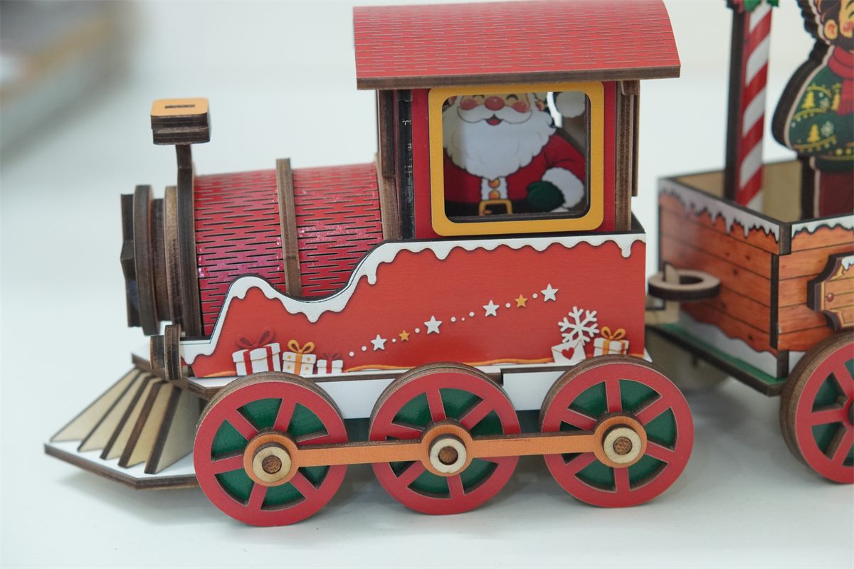 Personalized Christmas Family Wooden Train DIY Kit customer review photo 4