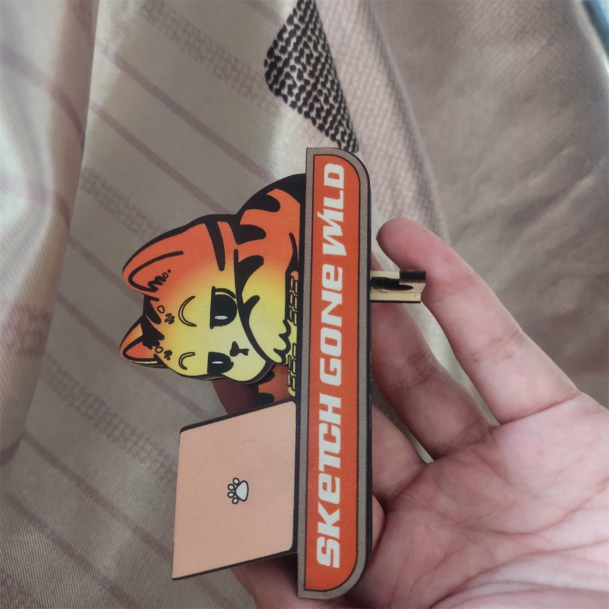 Waving Orange Tabby Wooden Key Holder customer review photo