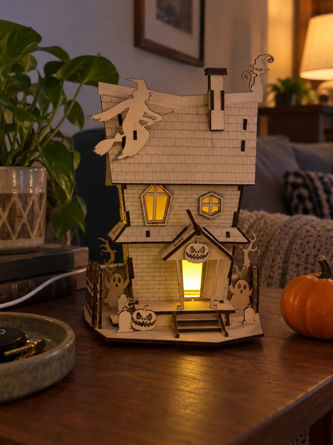 Haunted Cottage Wooden Night Light Kit — photo from the review gallery